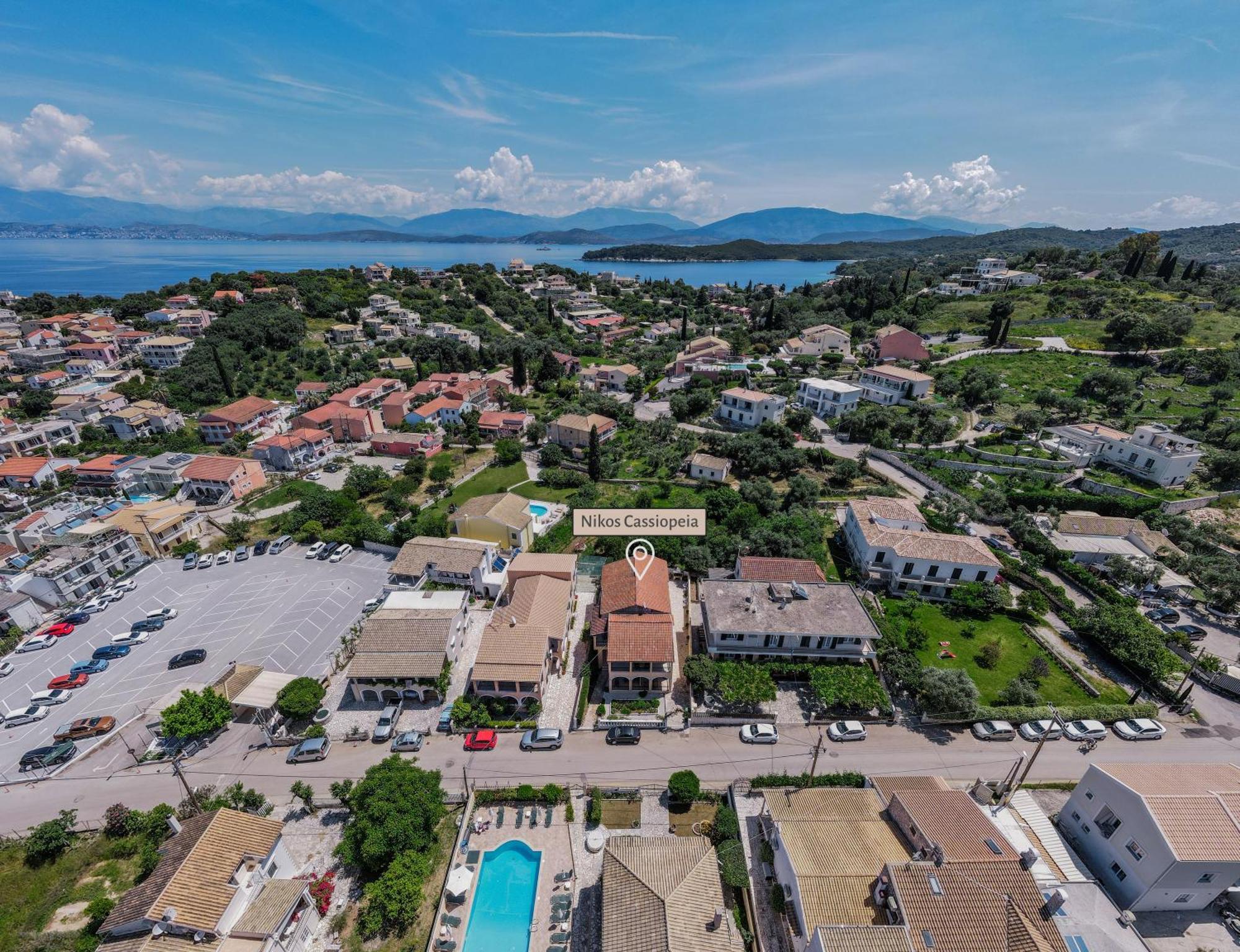 Nikos Cassiopeia Apartment Kassiopi Exterior photo