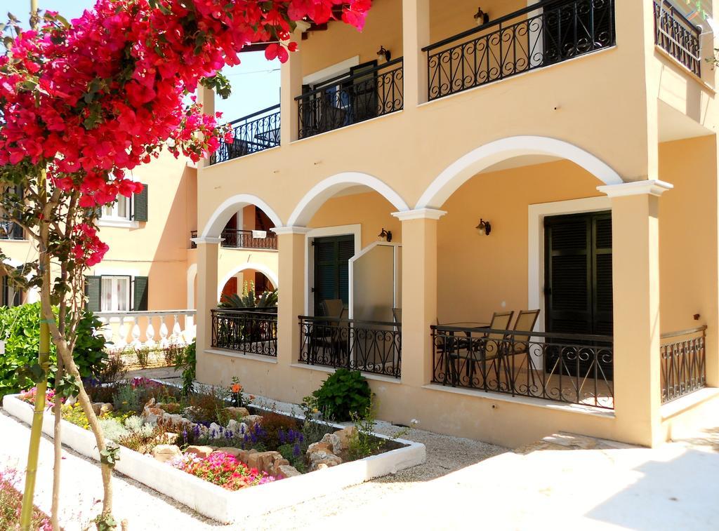 Nikos Cassiopeia Apartment Kassiopi Exterior photo